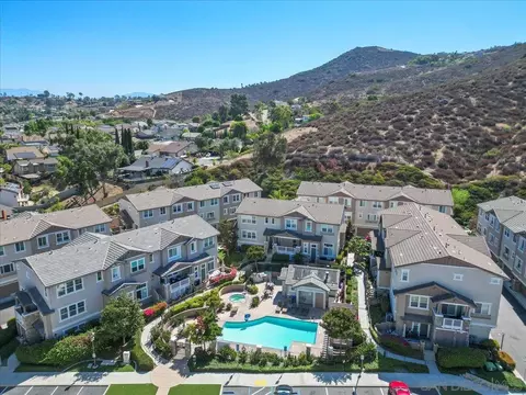 View/Area - 1050 Iron Wheel St, Santee, CA 92071 photo 2 of 4