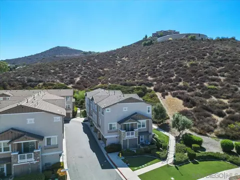 View/Area - 1050 Iron Wheel St, Santee, CA 92071 photo 3 of 4