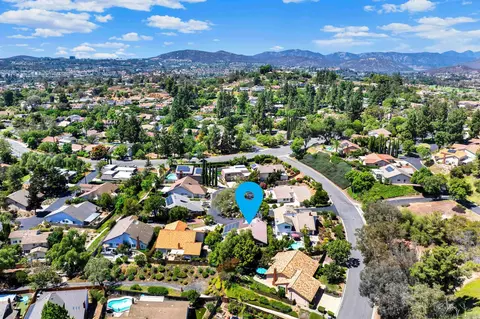View/Area - 17233 Cuvee Ct, Poway, CA 92064 photo 4 of 4
