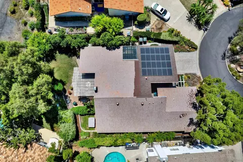 View/Area - 17233 Cuvee Ct, Poway, CA 92064 photo 2 of 4