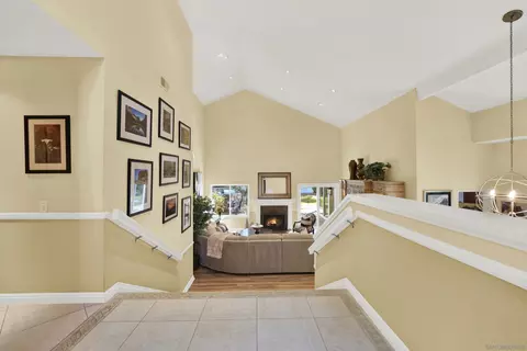Entry Way - 17233 Cuvee Ct, Poway, CA 92064 photo 3 of 6