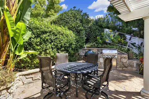 Exterior - 17233 Cuvee Ct, Poway, CA 92064 photo 6 of 9