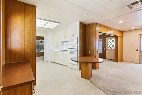Kitchen - 8712 N Magnolia Ave #SPC 289, Santee, CA 92071 photo 1 of 4
