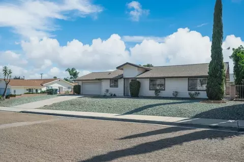 2745 Mercury Dr, Lemon Grove, CA 91945