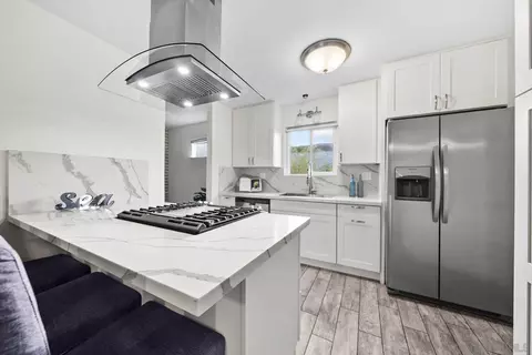 9121 Farrington Dr, Santee, CA 92071