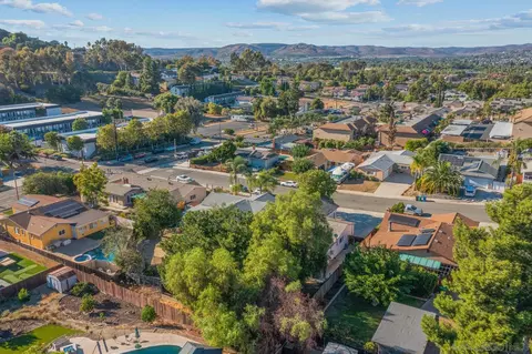 View/Area - 9121 Farrington Dr, Santee, CA 92071 photo 4 of 5