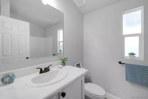 Bath - 12044 Royal Rd #63, El Cajon, CA 92021 photo 2 of 2