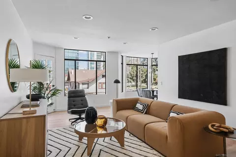 3290 6th Ave #3B, San Diego, CA 92103