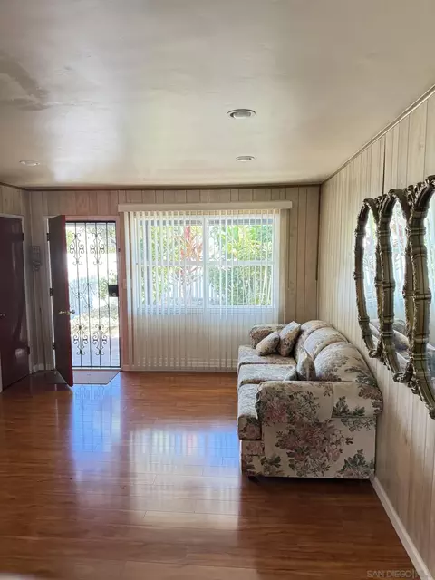 Other - 743 Iris Ave, Imperial Beach, CA 91932 photo 2 of 5