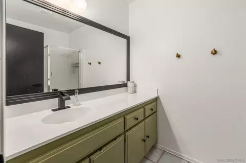 2327 Rosal Ln, Spring Valley, CA 91977 photo 8