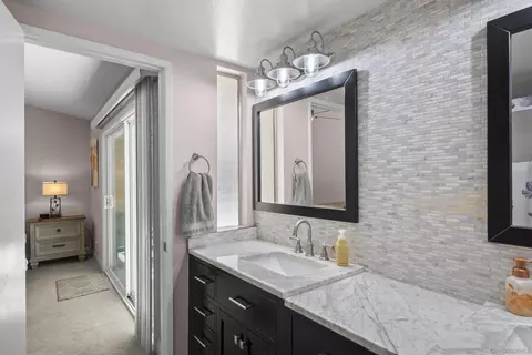 Bath - 2208 Runabout Pl, El Cajon, CA 92019 photo 1 of 3