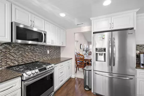 Kitchen - 2208 Runabout Pl, El Cajon, CA 92019 photo 1 of 6