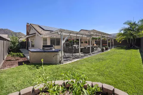Exterior - 2208 Runabout Pl, El Cajon, CA 92019 photo 9 of 11