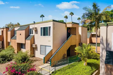 8735 Navajo Rd #8, San Diego, CA 92119