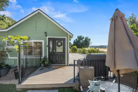 9647 Highway 79, Descanso, CA 91916
