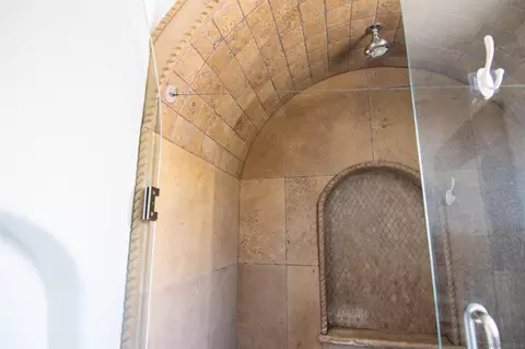 Bath - 1713 Cameo Dr, Vista, CA 92083 photo 8 of 8