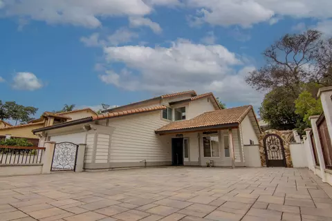 Exterior - 1713 Cameo Dr, Vista, CA 92083 photo 2 of 7
