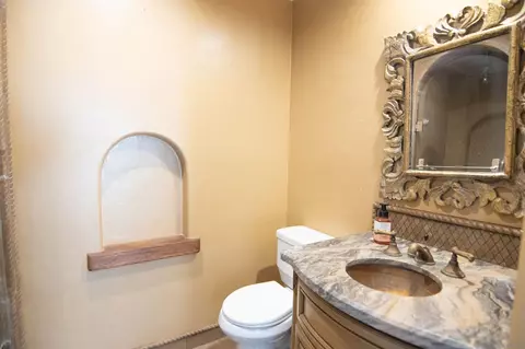 Bath - 1713 Cameo Dr, Vista, CA 92083 photo 1 of 8