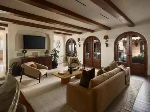 Living - 7757 Whitefield Pl, La Jolla, CA 92037 photo 12 of 12