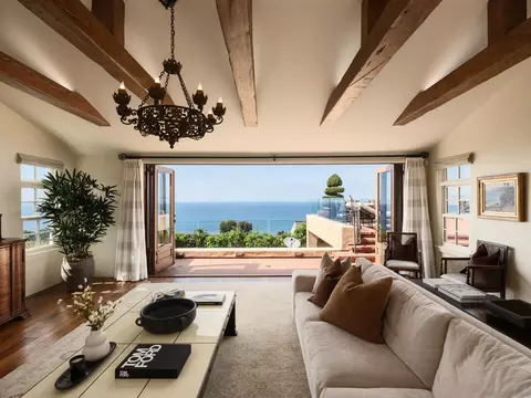 Living - 7757 Whitefield Pl, La Jolla, CA 92037 photo 9 of 12
