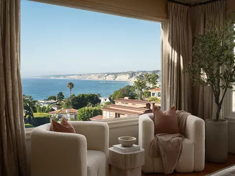 View/Area - 7757 Whitefield Pl, La Jolla, CA 92037 photo 3 of 12