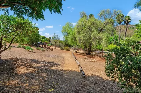 4744 Resmar Rd, La Mesa, CA 91941 photo 32