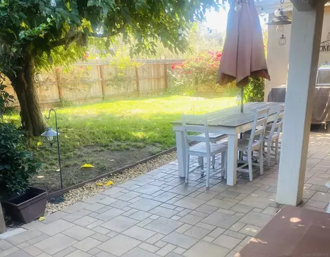 Exterior - 2120 Mountain View Dr, Escondido, CA 92027 photo 2 of 10