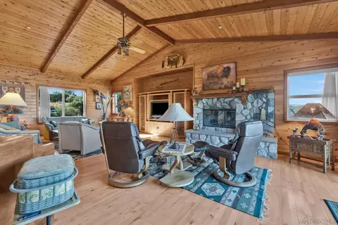 Living - 3131 Pheasant Dr, Julian, CA 92036 photo 4 of 7