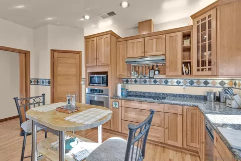 Kitchen - 3131 Pheasant Dr, Julian, CA 92036 photo 1 of 4
