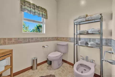 Bath - 3131 Pheasant Dr, Julian, CA 92036 photo 4 of 4