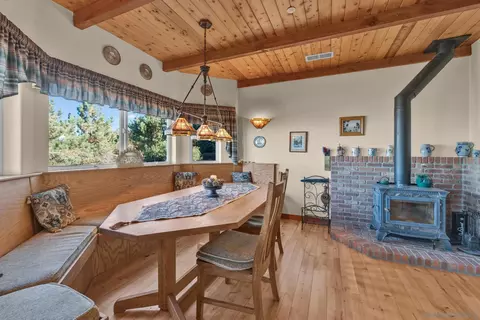Dining - 3131 Pheasant Dr, Julian, CA 92036 photo 1 of 3