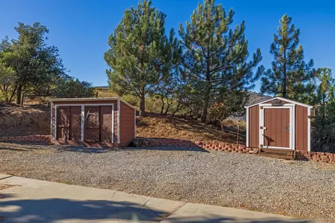 Exterior - 3131 Pheasant Dr, Julian, CA 92036 photo 5 of 23