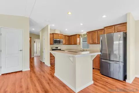 Kitchen - 1285 E Washington Ave #SPC 29, El Cajon, CA 92019 photo 1 of 5