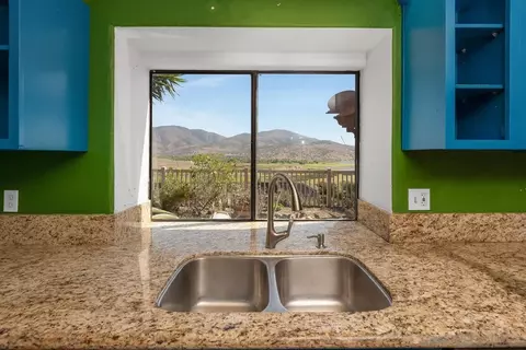 Kitchen - 10145 Diamond Head Ct, Spring Valley, CA 91977 photo 2 of 3