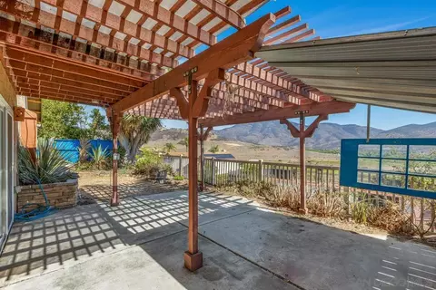 Exterior - 10145 Diamond Head Ct, Spring Valley, CA 91977 photo 4 of 7