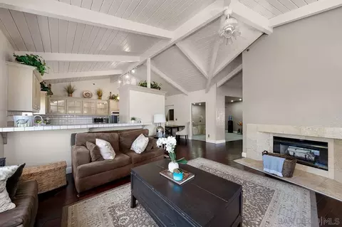 Living - 719 Singing Trails Dr, El Cajon, CA 92019 photo 4 of 8