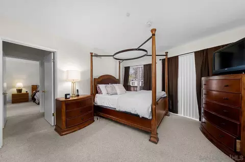 Bedroom - 719 Singing Trails Dr, El Cajon, CA 92019 photo 8 of 9