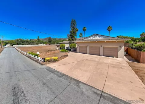 Other - 719 Singing Trails Dr, El Cajon, CA 92019 photo 13 of 14