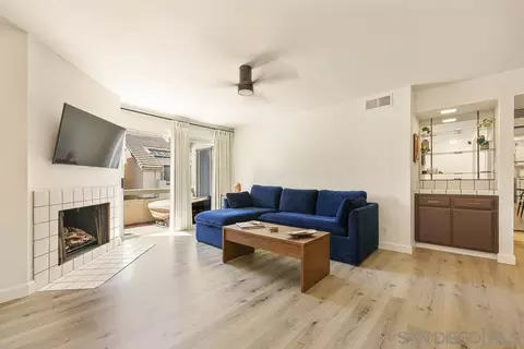 6140 Calle Mariselda #102, San Diego, CA 92124