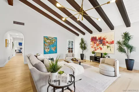 Living - 9903 Shadow Rd, La Mesa, CA 91941 photo 5 of 10