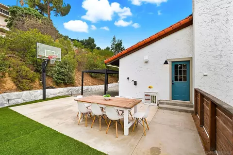 Exterior - 9903 Shadow Rd, La Mesa, CA 91941 photo 5 of 10