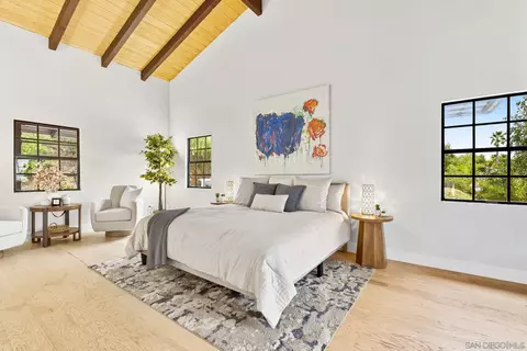 Bedroom - 9903 Shadow Rd, La Mesa, CA 91941 photo 2 of 11