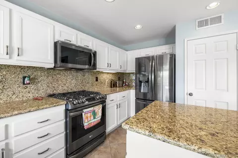 186 Ridge View Way, Oceanside, CA 92057 photo 13