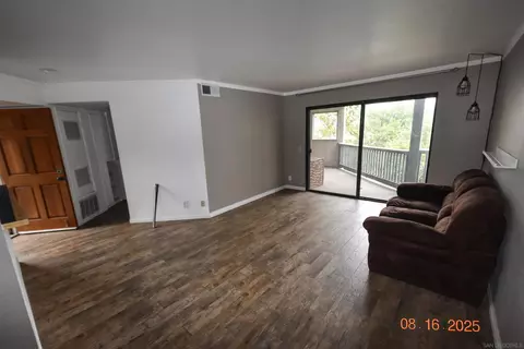 Living - 2976 Anawood Way, Spring Valley, CA 91978 photo 6 of 8
