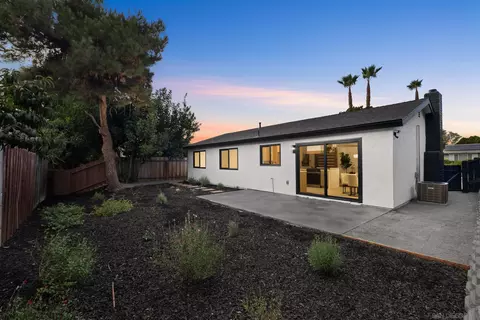 Exterior - 12707 Avenida De Espuela, Poway, CA 92064 photo 5 of 7