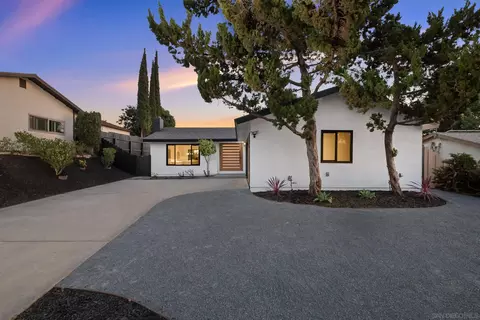Exterior - 12707 Avenida De Espuela, Poway, CA 92064 photo 4 of 7