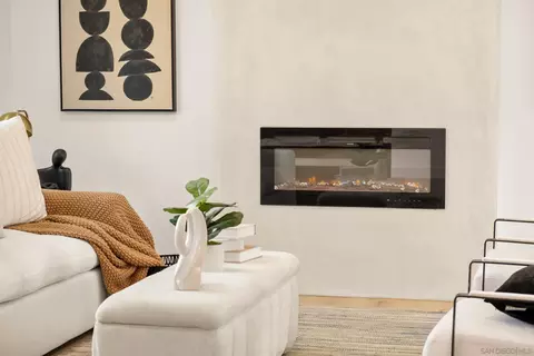Living - 12707 Avenida De Espuela, Poway, CA 92064 photo 1 of 2