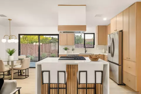 Kitchen - 12707 Avenida De Espuela, Poway, CA 92064 photo 2 of 4