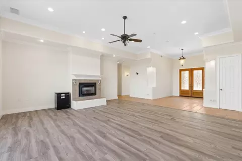 Living - 2749 Los Alisos Dr, Fallbrook, CA 92028 photo 1 of 5