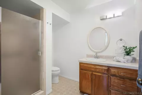 Bath - 620 Coronado Ave, Coronado, CA 92118 photo 1 of 3